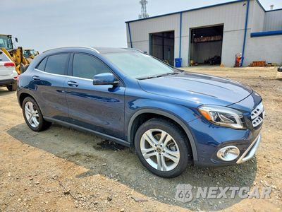 Czwarte zdjęcie samochodu z boku: 2020 MERCEDES-BENZ GLA 250 4MATIC VIN:WDCTG4GBXLJ687133 - miniatura