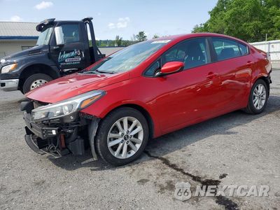 2017 KIA FORTE S 3KPFL4A7XHE120976 - główne zdjęcie licytacji z USA - miniatura