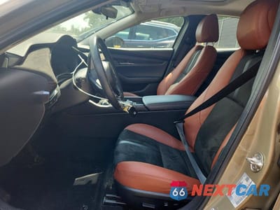 Zdjęcie 7 z 12 samochodu: 2024 MAZDA 3 CARBON TURBO VIN:3MZBPBXY3RM409239 - miniatura