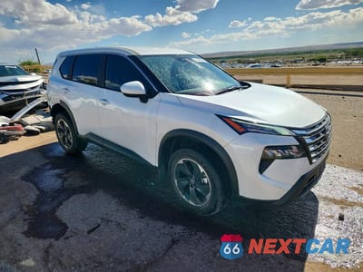 Czwarte zdjęcie samochodu z boku: 2025 NISSAN ROGUE SV VIN:JN8BT3BB9SW413068 - miniatura