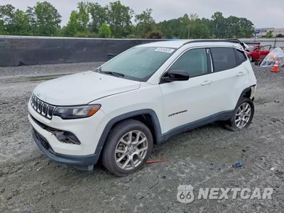 2022 JEEP COMPASS LATITUDE LUX 3C4NJDFB4NT219069 - główne zdjęcie licytacji z USA - miniatura