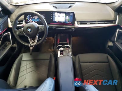 Zdjęcie 8 z 12 samochodu: 2025 BMW X1 XDRIVE28I VIN:WBX73EF07S5140727 - miniatura