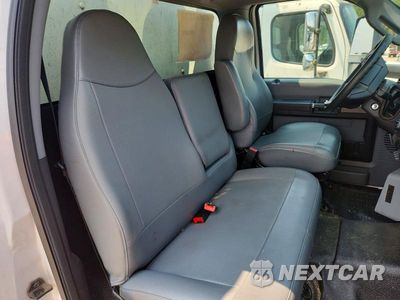 Zdjęcie 11 z 13 samochodu: 2019 FORD F750 SUPER DUTY BOX TRUCK VIN:1FDWF7DCXKDF15634 - miniatura