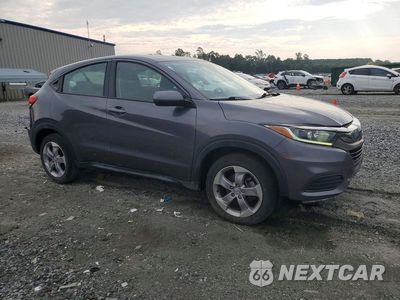 Czwarte zdjęcie samochodu z boku: 2020 HONDA HR-V LX VIN:3CZRU6H36LM719097 - miniatura
