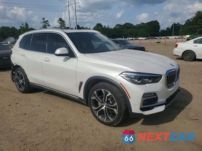 Czwarte zdjęcie samochodu z boku: 2020 BMW X5 SDRIVE 40I VIN:5UXCR4C05L9B94516 - miniatura