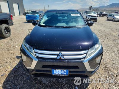 Piąte zdjęcie samochodu w środku: 2019 MITSUBISHI ECLIPSE CROSS ES VIN:JA4AT3AA2KZ030761 - miniatura