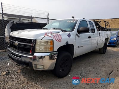 2007 CHEVROLET SILVERADO C2500 HEAVY DUTY 1GCHC29K67E572262 - główne zdjęcie licytacji z USA - miniatura