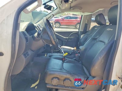 Zdjęcie 7 z 12 samochodu: 2015 NISSAN XTERRA PRO-4X VIN:5N1AN0NW9FN658734 - miniatura