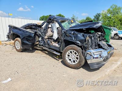 Czwarte zdjęcie samochodu z boku: 2017 GMC SIERRA K1500 SLE VIN:1GTV2MEC9HZ170830 - miniatura