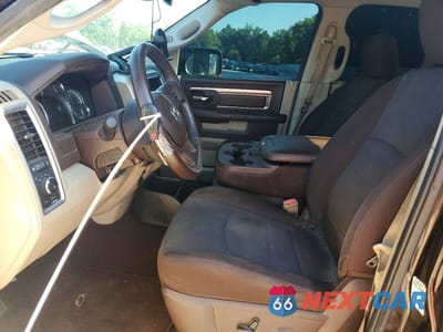 Zdjęcie 7 z 12 samochodu: 2017 RAM 1500 SLT VIN:1C6RR7GT1HS685171 - miniatura