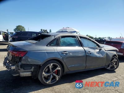 Trzecie zdjęcie samochodu z tyłu: 2025 AUDI A4 PREMIUM PLUS 45 VIN:WAUEAAF42SA002300 - miniatura