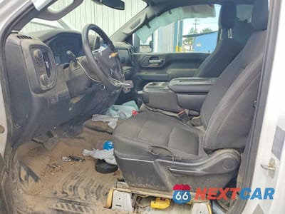 Zdjęcie 7 z 12 samochodu: 2024 CHEVROLET SILVERADO K2500 HEAVY DUTY VIN:1GC0YLE75RF452956 - miniatura