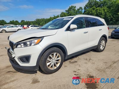 2018 KIA SORENTO LX 5XYPG4A34JG340175 - główne zdjęcie licytacji z USA - miniatura