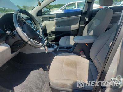 Zdjęcie 7 z 12 samochodu: 2020 HYUNDAI ELANTRA VALUE EDITION VIN:5NPD84LF4LH631164 - miniatura