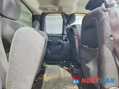 Zdjęcie 10 z 12 samochodu: 2008 CHEVROLET SILVERADO K1500 VIN:2GCEK19J081107339 - miniatura