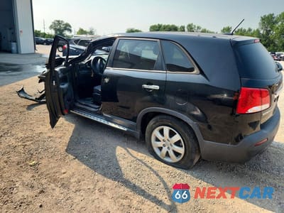 Drugie zdjęcie samochodu z przodu: 2012 KIA SORENTO VIN:5XYKT3A64CG233298 - miniatura
