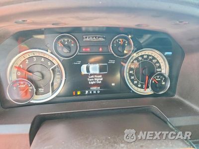 Zdjęcie 9 z 12 samochodu: 2014 RAM 3500 SLT VIN:3C63RRLL7EG215950 - miniatura