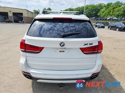 Zdjęcie 6 z 13 samochodu: 2016 BMW X5 XDRIVE35I VIN:5UXKR0C56G0U08775 - miniatura