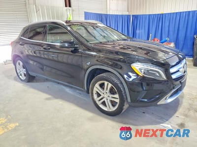 Czwarte zdjęcie samochodu z boku: 2016 MERCEDES-BENZ GLA 250 4MATIC VIN:WDCTG4GB2GJ202487 - miniatura