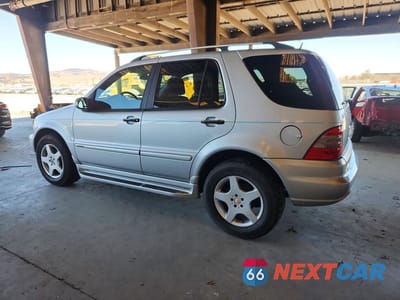 Drugie zdjęcie samochodu z przodu: 2005 MERCEDES-BENZ M CLASS ML350 4D SUV VIN:4JGAB57E95A549772 - miniatura