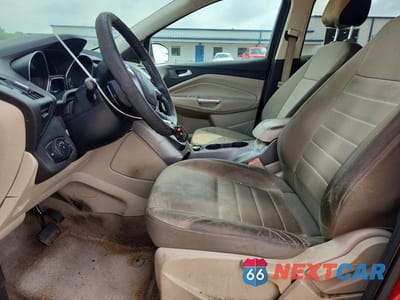 Zdjęcie 7 z 13 samochodu: 2013 FORD ESCAPE SE VIN:1FMCU0GX3DUD77324 - miniatura