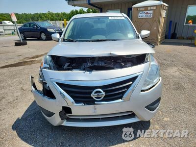 Piąte zdjęcie samochodu w środku: 2017 NISSAN VERSA 1.6 SV VIN:3N1CN7AP0HL813942 - miniatura