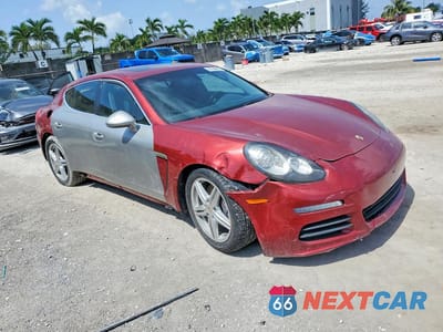 Czwarte zdjęcie samochodu z boku: 2015 PORSCHE PANAMERA 2 VIN:WP0AA2A73FL000977 - miniatura