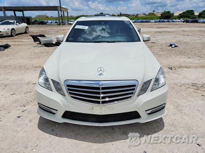 Piąte zdjęcie samochodu w środku: 2012 MERCEDES-BENZ E 350 VIN:WDDHF5KB1CA598018 - miniatura