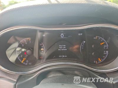 Zdjęcie 9 z 12 samochodu: 2019 JEEP GRAND CHEROKEE LAREDO VIN:1C4RJEAG5KC704676 - miniatura
