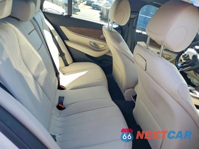 Zdjęcie 10 z 13 samochodu: 2018 MERCEDES-BENZ E 300 VIN:WDDZF4JB3JA476337 - miniatura