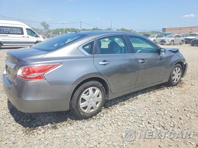 Trzecie zdjęcie samochodu z tyłu: 2015 NISSAN ALTIMA 2.5 S VIN:1N4AL3AP9FC288834 - miniatura
