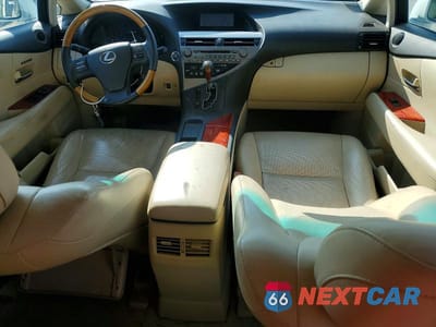 Zdjęcie 8 z 13 samochodu: 2010 LEXUS RX 350 VIN:2T2ZK1BA5AC003122 - miniatura