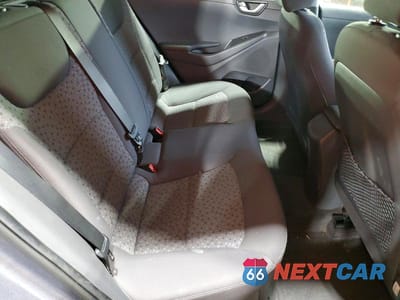 Zdjęcie 10 z 12 samochodu: 2018 HYUNDAI IONIQ BLUE VIN:KMHC65LCXJU077902 - miniatura