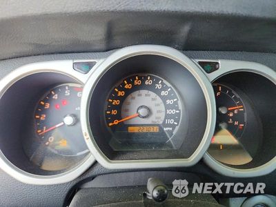 Zdjęcie 9 z 13 samochodu: 2005 TOYOTA 4RUNNER SR5 VIN:JTEBU14R658043984 - miniatura