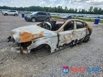 2015 HYUNDAI GENESIS 5.0L KMHGN4JF3FU024428 - główne zdjęcie licytacji z USA - miniatura