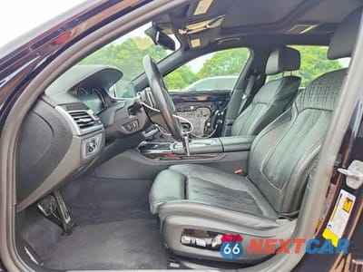 Zdjęcie 7 z 12 samochodu: 2019 BMW 750 I VIN:WBA7F0C58KGM24523 - miniatura