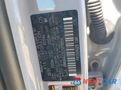 Zdjęcie 12 z 12 samochodu: 2025 KIA K5 GT LINE VIN:KNAG64J71S5378850 - miniatura