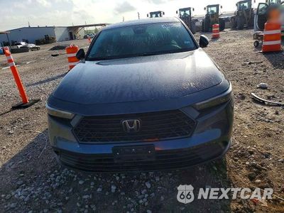 Piąte zdjęcie samochodu w środku: 2023 HONDA ACCORD LX VIN:1HGCY1F21PA051758 - miniatura
