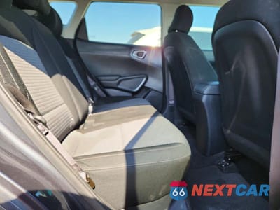 Zdjęcie 10 z 13 samochodu: 2021 KIA SOUL S VIN:KNDJ23AU4M7794905 - miniatura