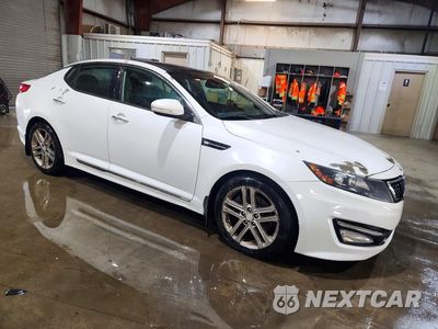 Czwarte zdjęcie samochodu z boku: 2013 KIA OPTIMA SX VIN:5XXGR4A60DG098711 - miniatura