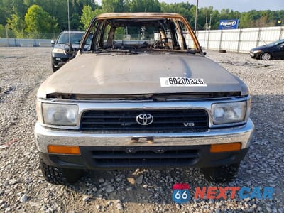 Piąte zdjęcie samochodu w środku: 1995 TOYOTA 4RUNNER VN39 SR5 VIN:JT3VN39W2S0177074 - miniatura