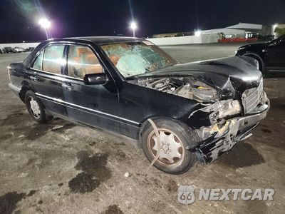 Czwarte zdjęcie samochodu z boku: 1995 MERCEDES-BENZ C 220 VIN:WDBHA22E8SF302414 - miniatura