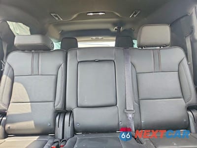 Zdjęcie 10 z 13 samochodu: 2021 CHEVROLET SUBURBAN K1500 RST VIN:1GNSKEKD4MR441400 - miniatura