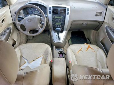 Zdjęcie 8 z 14 samochodu: 2007 HYUNDAI TUCSON SE VIN:KM8JN12D57U633491 - miniatura