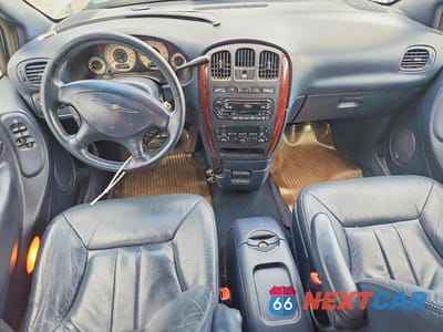 Zdjęcie 8 z 13 samochodu: 2001 CHRYSLER TOWN & COUNTRY LXI VIN:2C8GP54L11R236755 - miniatura