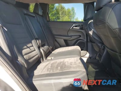 Zdjęcie 11 z 14 samochodu: 2024 MITSUBISHI OUTLANDER SE VIN:JA4T5VA93RZ064996 - miniatura