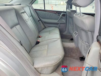 Zdjęcie 10 z 12 samochodu: 1999 MERCEDES-BENZ E 320 4MATIC VIN:WDBJF82H4XX018540 - miniatura