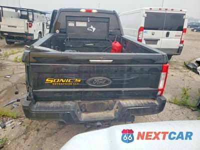 Zdjęcie 6 z 12 samochodu: 2017 FORD F250 SUPER DUTY VIN:1FT7W2B69HEC76105 - miniatura