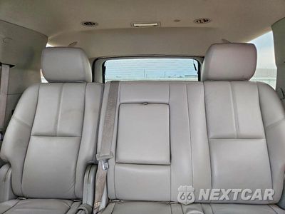 Zdjęcie 10 z 13 samochodu: 2011 GMC YUKON SLT VIN:1GKS2CE0XBR346606 - miniatura