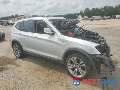 Czwarte zdjęcie samochodu z boku: 2011 BMW X3 XDRIVE35I VIN:5UXWX7C51BL732739 - miniatura